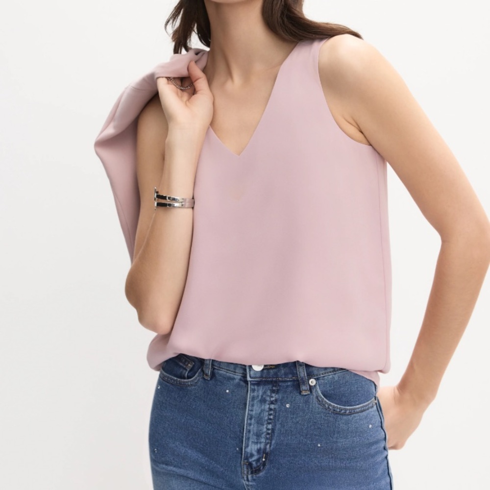 Babaton Light Pink V-Neck Silk Camisole
